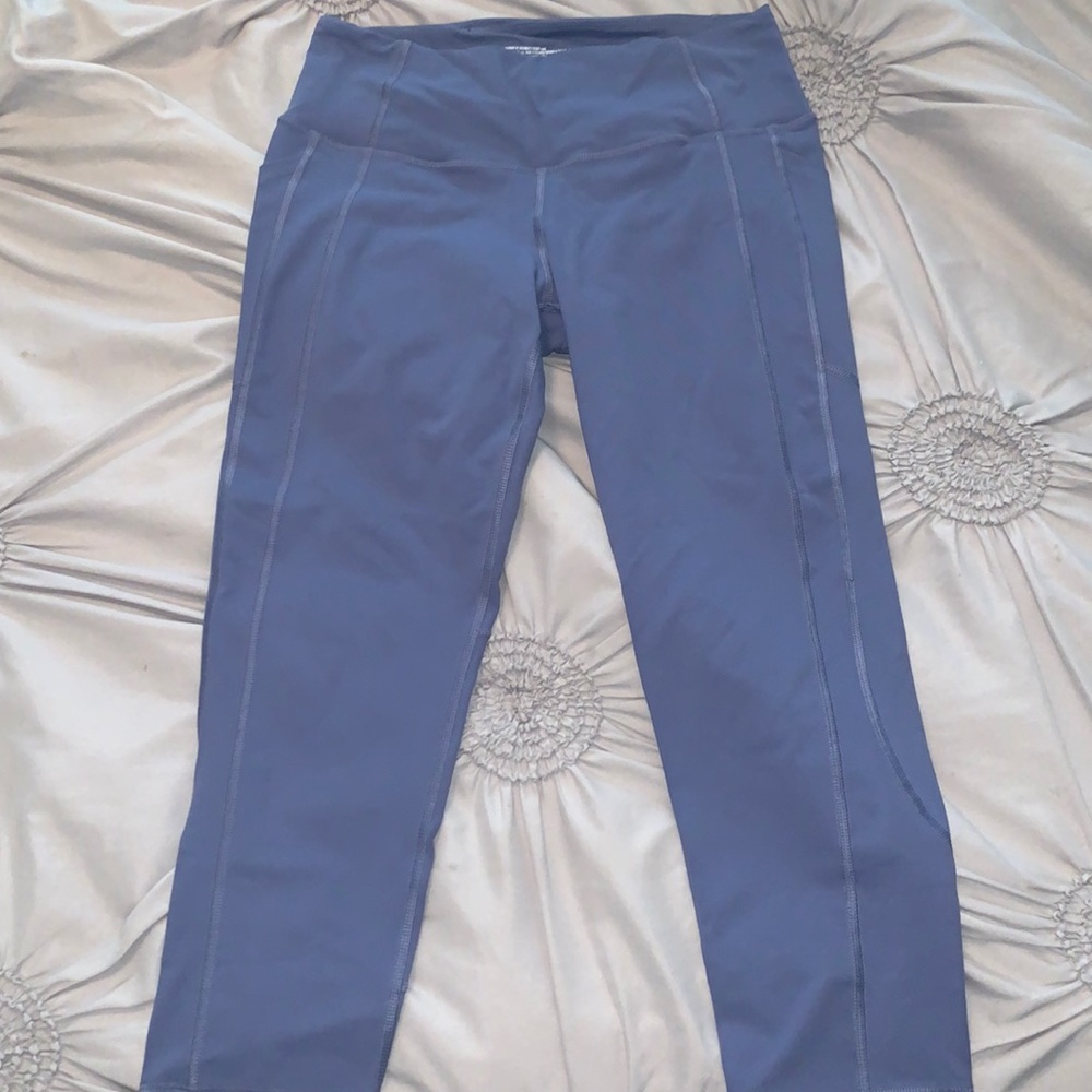 Victoria’s Secret Sport knockout crop leggings